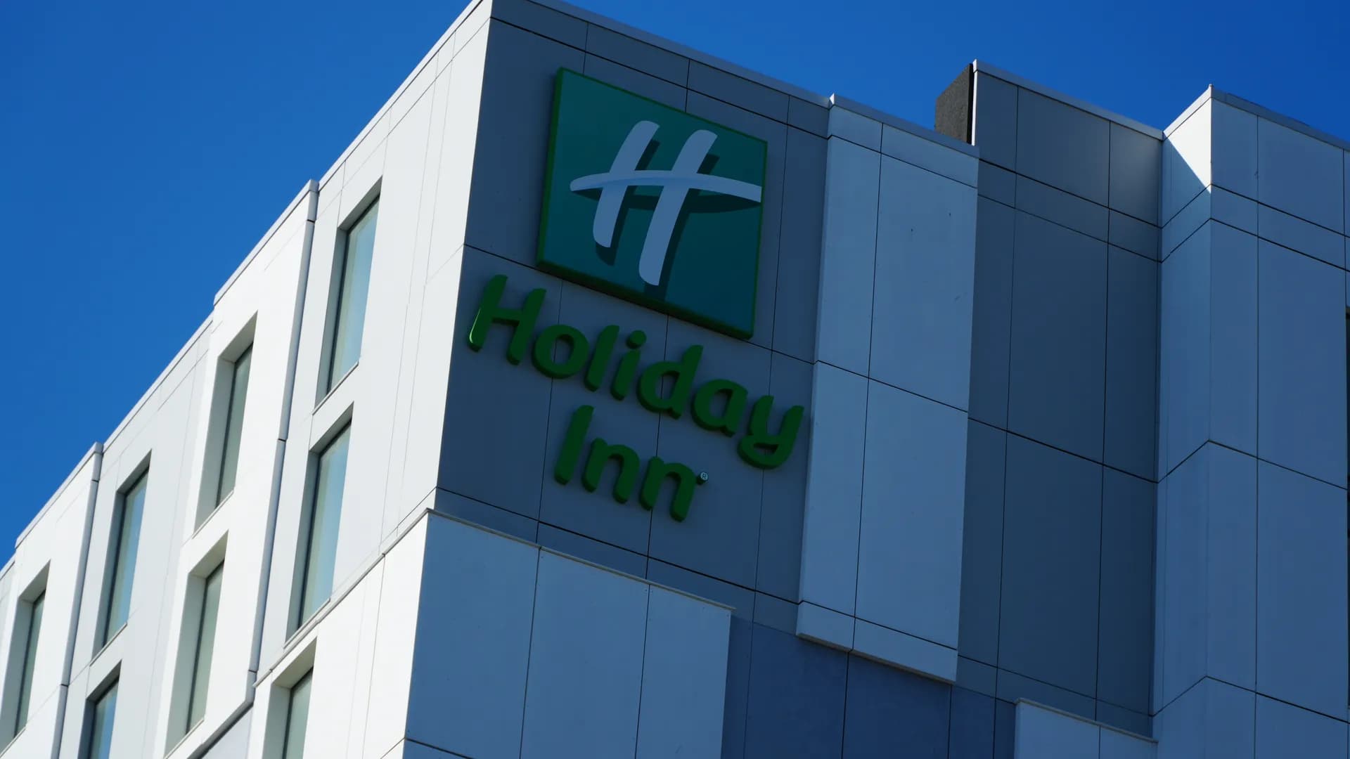 Holiday Inn Express at Dublin Airport, Dublin